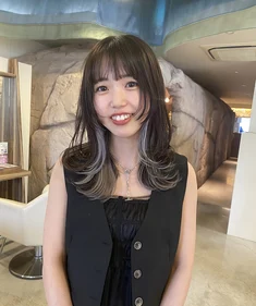 名古屋　星ヶ丘　パーマ　ブリーチ　インナーカラー　7