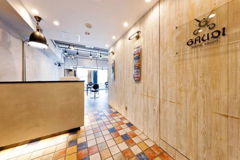 men's salon Gaudi <br />【メンズサロン ガウディ】店内