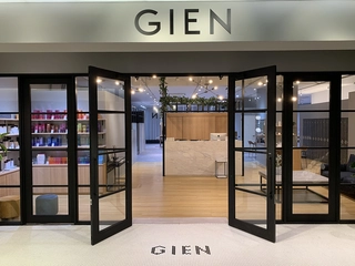 GIEN NU茶屋町＋【ジアン】店内