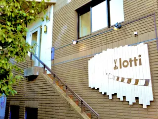 lotti 【ロッティ】店内