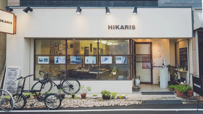 HIKARIS東三国 【ヒカリス】店内