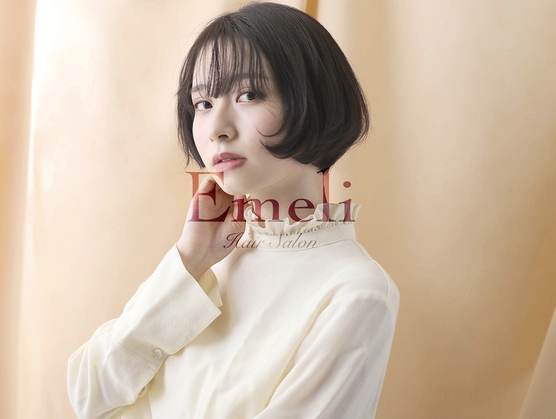 Emeli【エメリ】店内