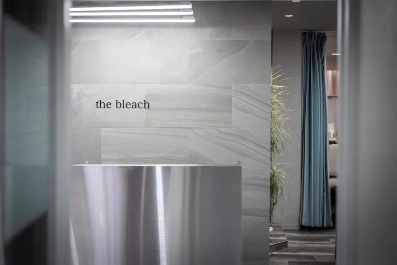 the bleach by milbon smart salon（旧：THE bleach髪質改善特化型ラブズラフズ)店内